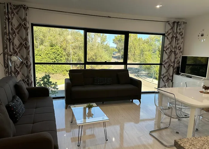 Tecnocordoba Aparcamiento Privado Gratuito Y Piscina